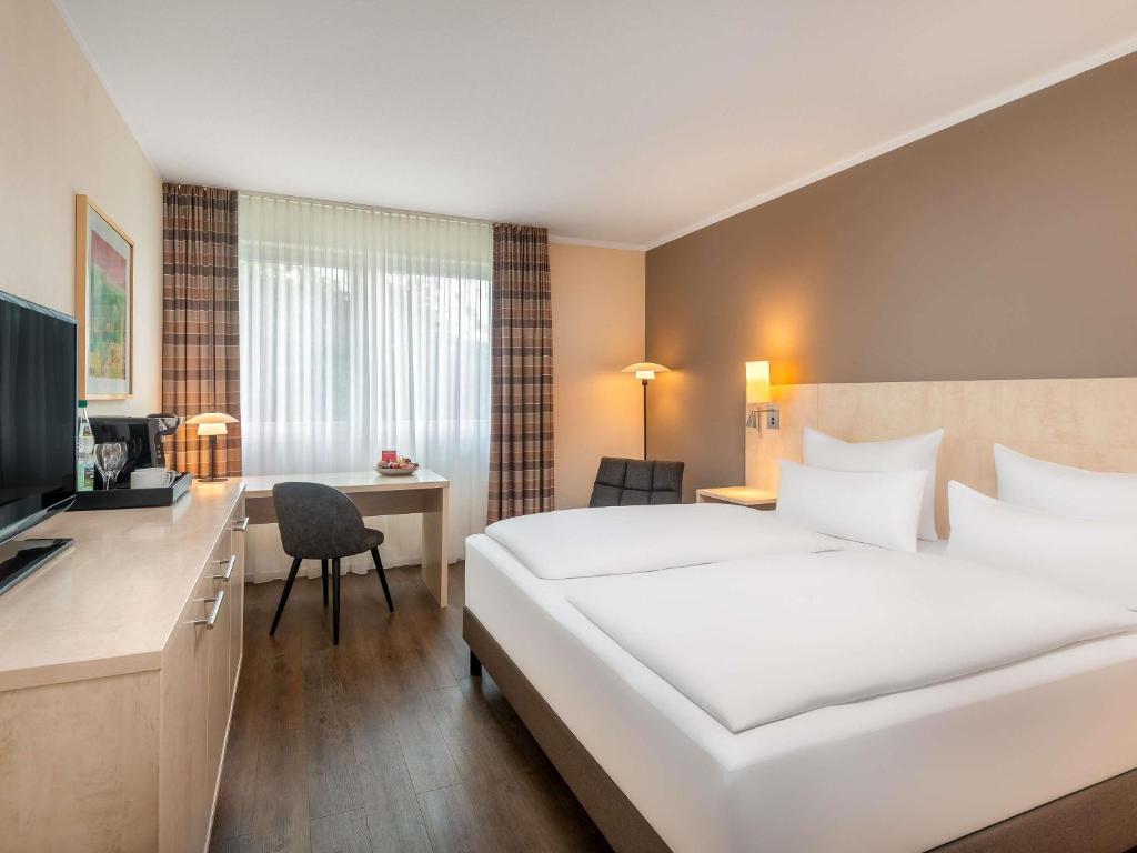 Superior Room with City View